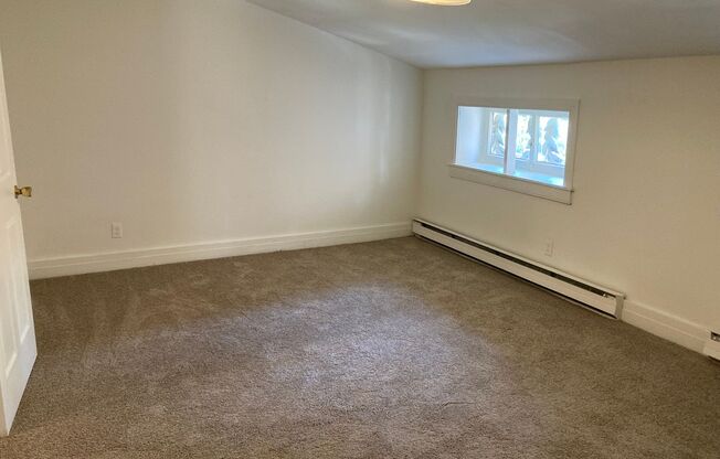 2 beds, 1 bath, 764 sqft, $1,499, Unit 107-4B