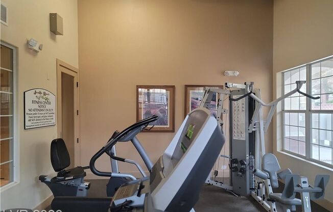 2 beds, 2 baths, $1,550, Unit Building 1