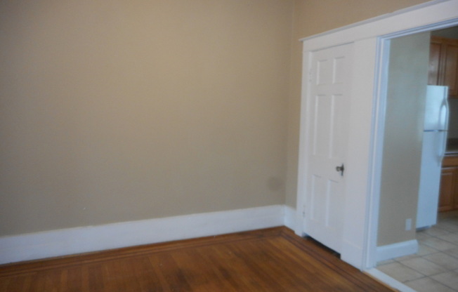 2025 JHU Off-campus 3bd/2ba Renovated Remington house w/ W/D! Available 7/15!