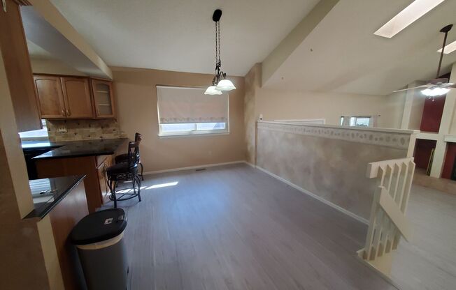 Amazing 3 Bed 2 Bath Home in Briargate!!