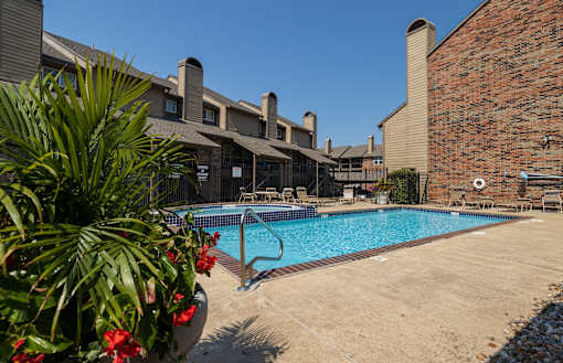 Foxfire Apartments