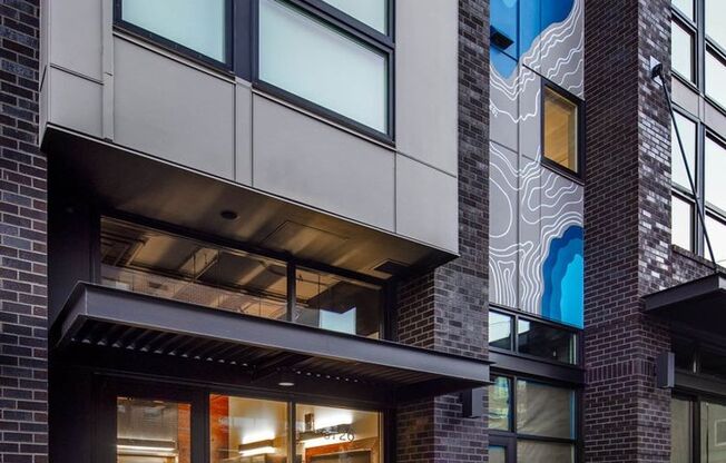 Studio, 1 bath, 294 sqft, $1,178, Unit 316