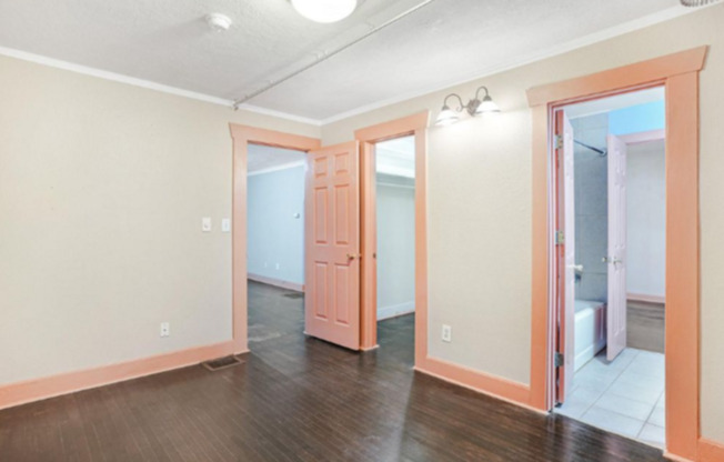 Updated 3br/2ba home with bonus room and fenced back yard in NE Sumner Neighborhood