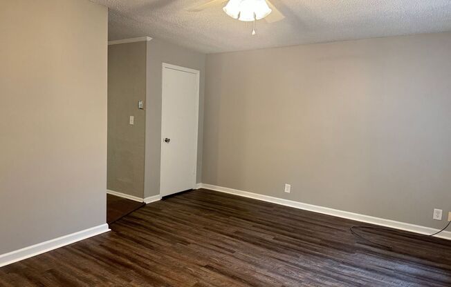 Cute 3 bed 1 bath Ranch Home on a Culdesac! Montgomery Central School Zone.