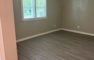 Studio, 1 bath, 400 sqft, $675, Unit Unit 2