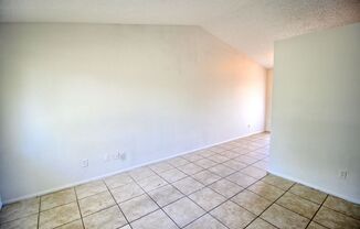 2 beds, 1 bath, $1,195