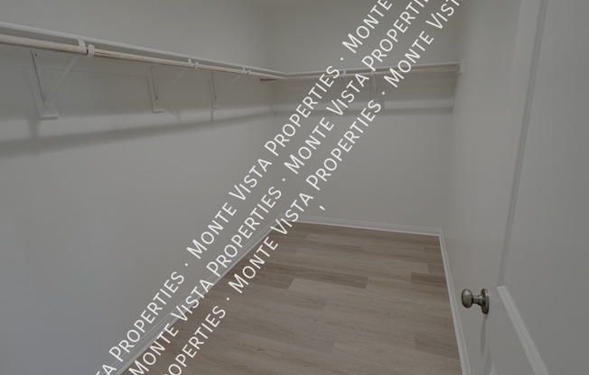 2614 W 2 ST
