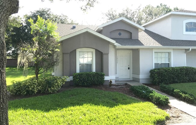 Don’t miss this beautiful 3-bedroom, 2-bath townhome in the desirable Island Cove Villas community!