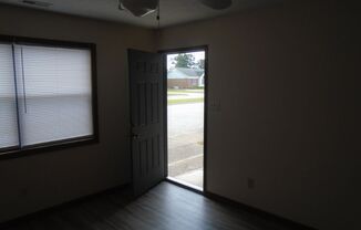 2 beds, 2 baths, $850