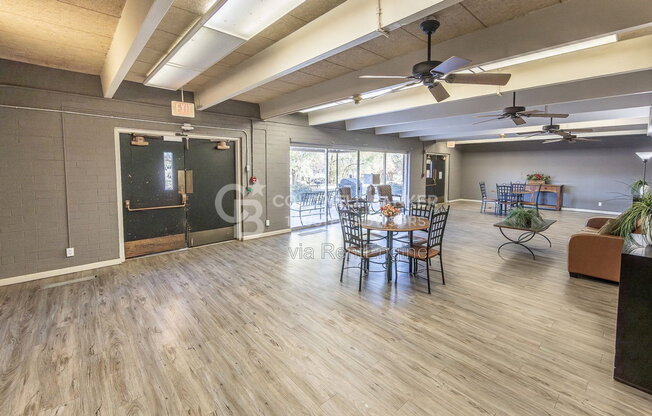 1 bed, 1 bath, 650 sqft, $680, Unit 208