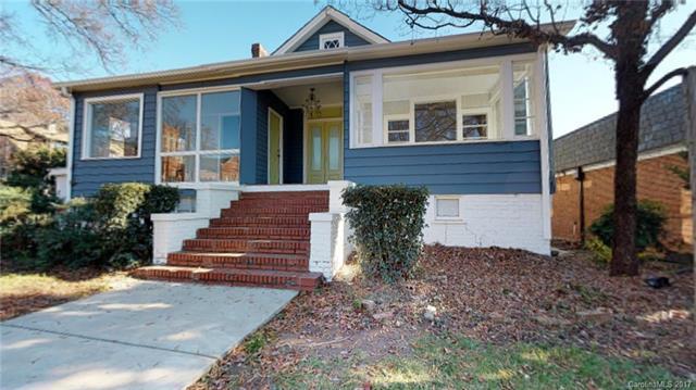 Amazing light filled studio apartment on the Trolley line in the historic Elizabeth neighborhood!