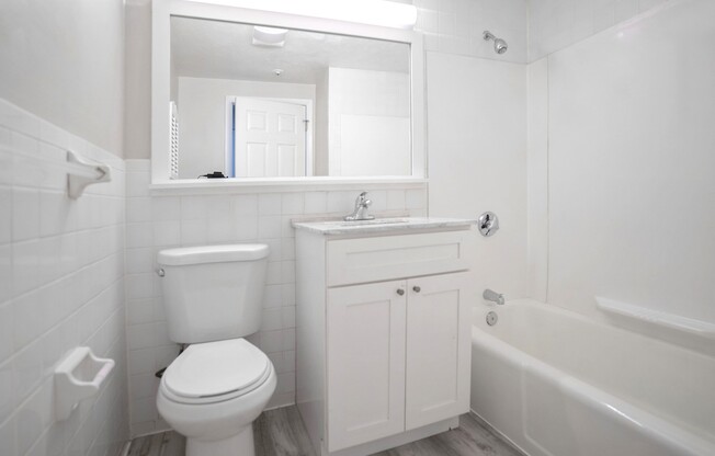 2 beds, 1 bath, 1,050 sqft, $2,500, Unit 2