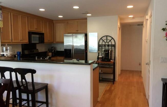 2132 SUN STRUCK CT