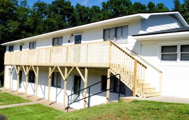 1400 Creech Road