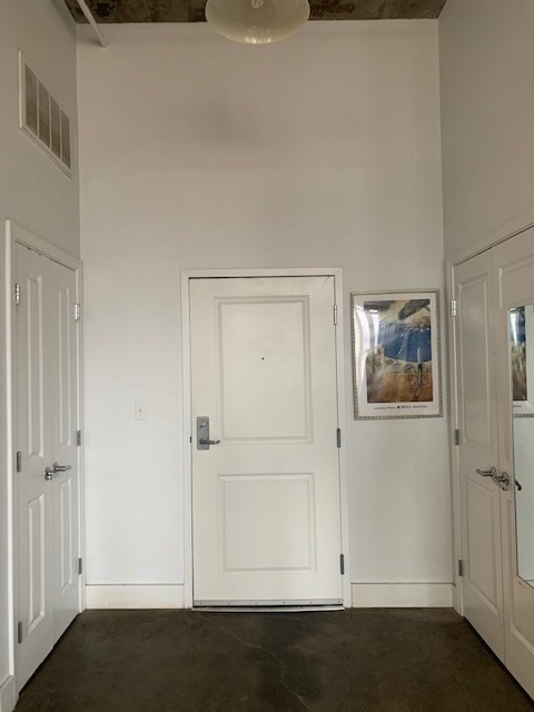 1 bed, 1 bath, 825 sqft, $1,675, Unit 304