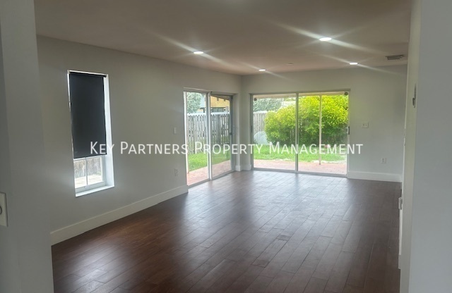 16001 SW 140 CT