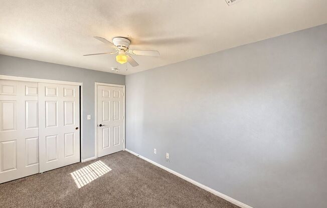 3 beds, 2.5 baths, $2,055