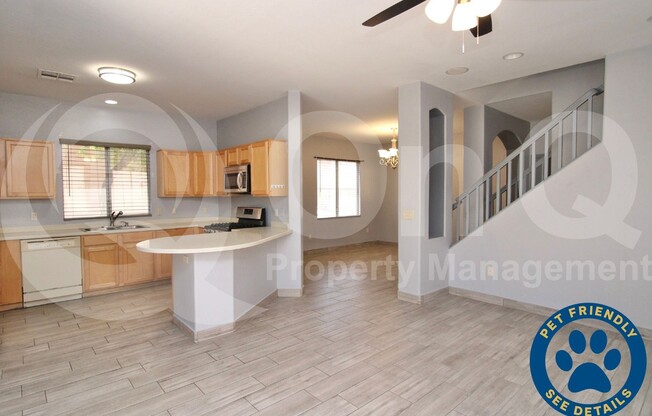 620 E COLT CT