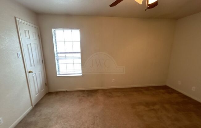 3 beds, 2 baths, $1,095, Unit 2204 Wright Way Unit A