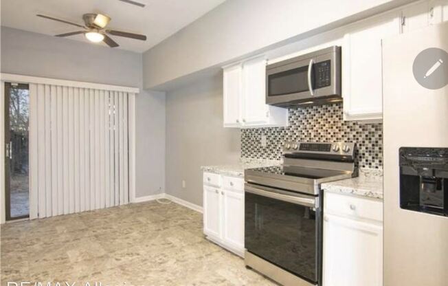 4038 THOMAS JEFFERSON DRIVE