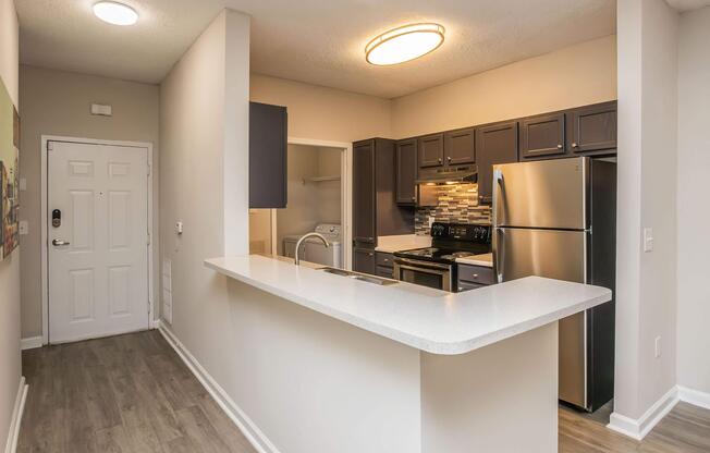 2 beds, 2 baths, 1,175 sqft, $1,575