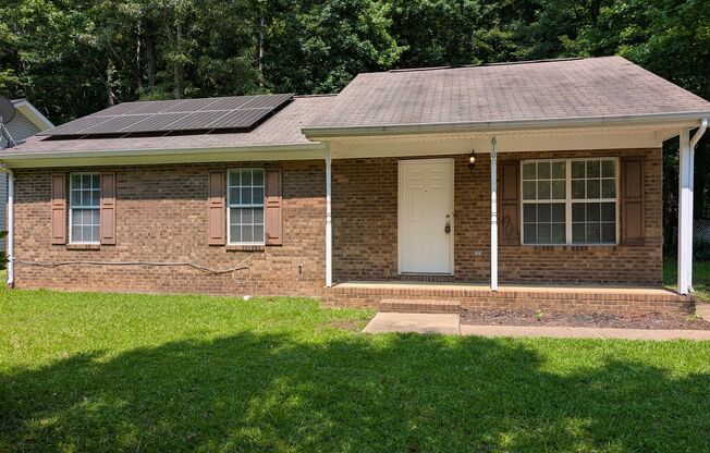 Move In ready Ranch style home located in the Bridlewood Community.