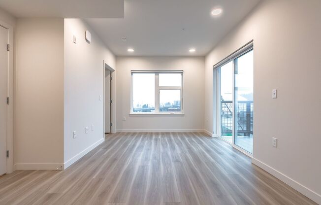 1 bed, 1 bath, 578 sqft, $1,670, Unit 611