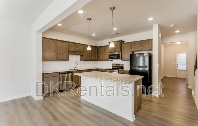 307 SKYE LN