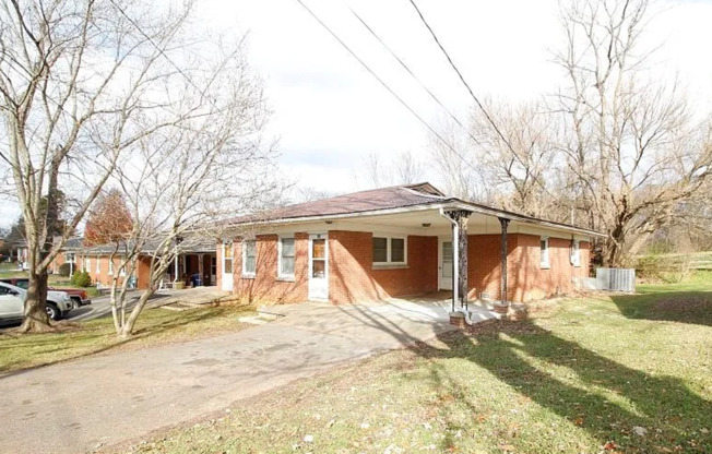 607 and 609 Owen Street