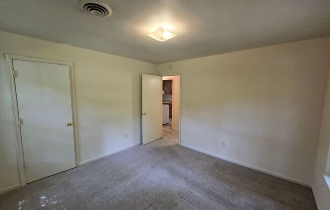 2 bedroom duplex in Prince George