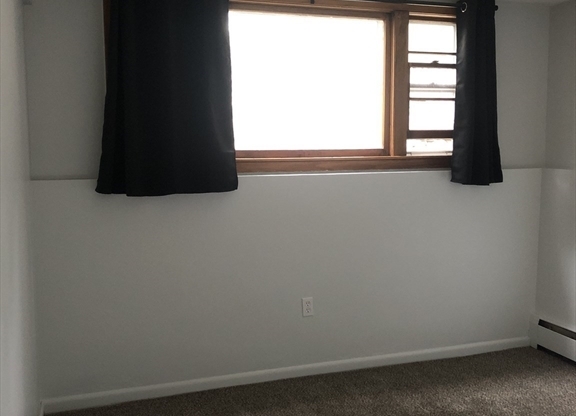 1 bed, 1 bath, 540 sqft, $1,950, Unit 30