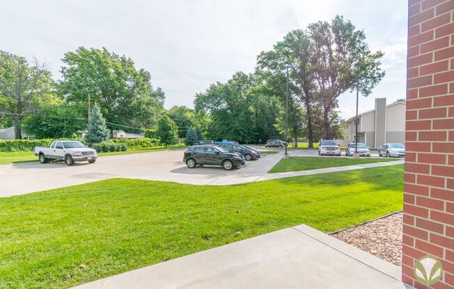 2 beds, 2 baths, 1,117 sqft, $1,625, Unit N-206