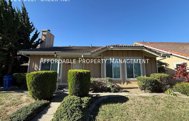 4921 DEEP CRK RD