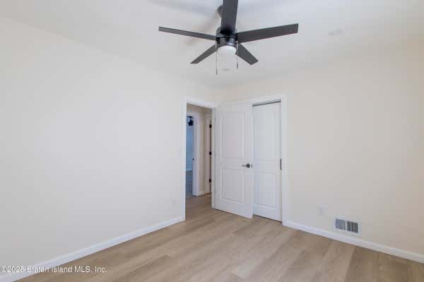 5 HEWITT AVE