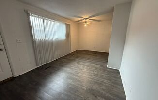 Partner-provided photo for $999.99 unit