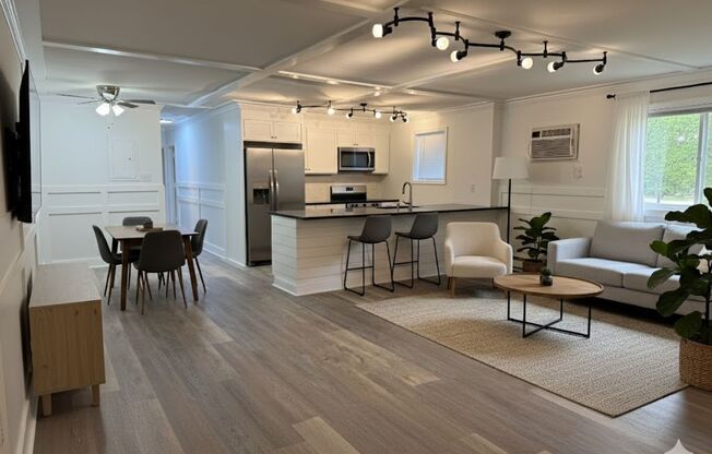 Rittenhouse Apartments