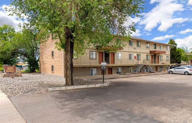 SLICK ROCK APARTMENTS