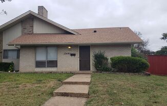 13439-13441 Blossomheath Ln, Dallas, TX 75240