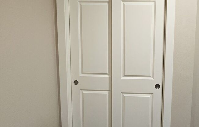 1 bed, 1 bath, 707 sqft, $1,595, Unit 303