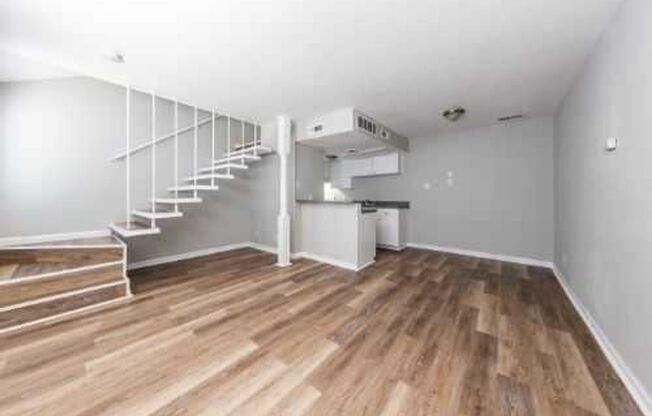 1 bed, 1 bath, 800 sqft, $739, Unit 151-H