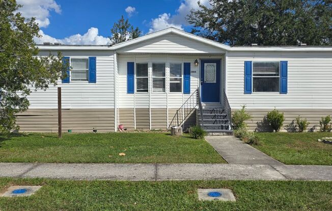 Newly renovated 4/3 property with fenced in yard!