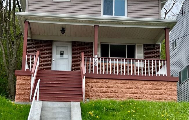Spacious 3 Bed/1.5 Bath Home in Overbrook - Central AC, Convenient to Downtown! Available 6/1!
