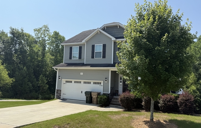213 LANIER PL