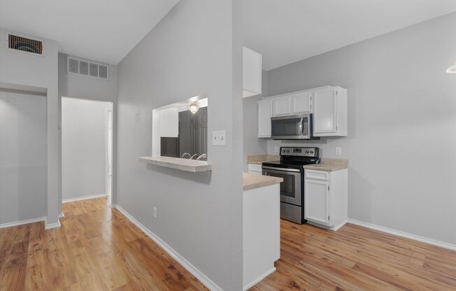 1 bed, 1 bath, $1,199