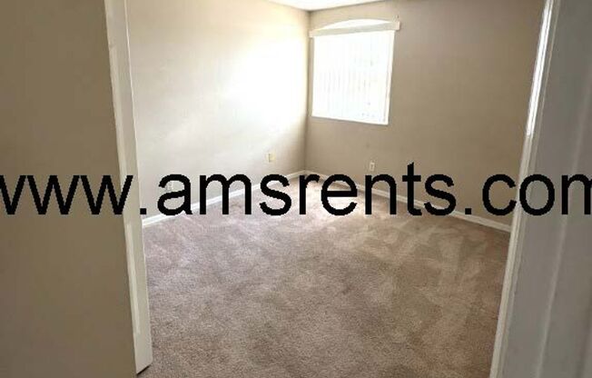 3 beds, 2.5 baths, $2,200