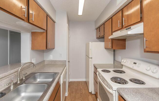 2 beds, 2 baths, 850 sqft, $1,179