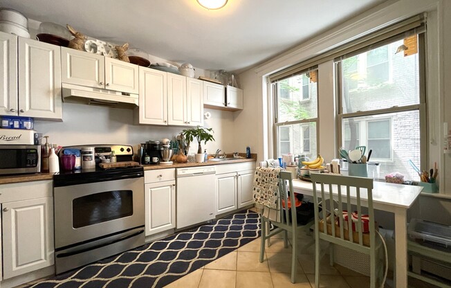 32 Ransom Rd Apt 4