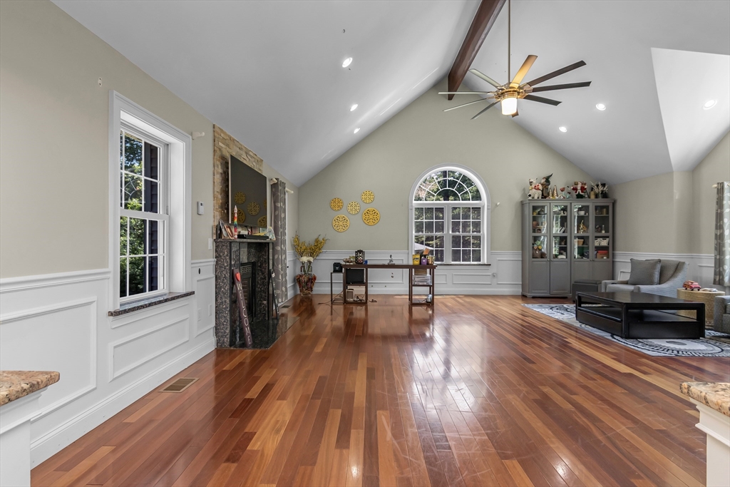 322 NASHUA RD