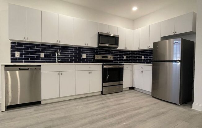 1 bed, 1 bath, 950 sqft, $1,175, Unit 218