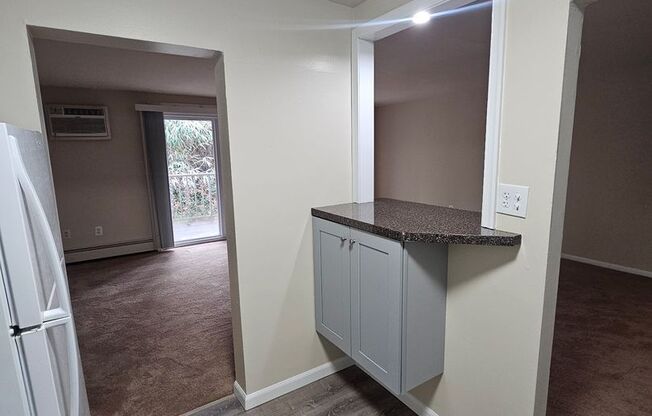 Stoney Creek Apartments